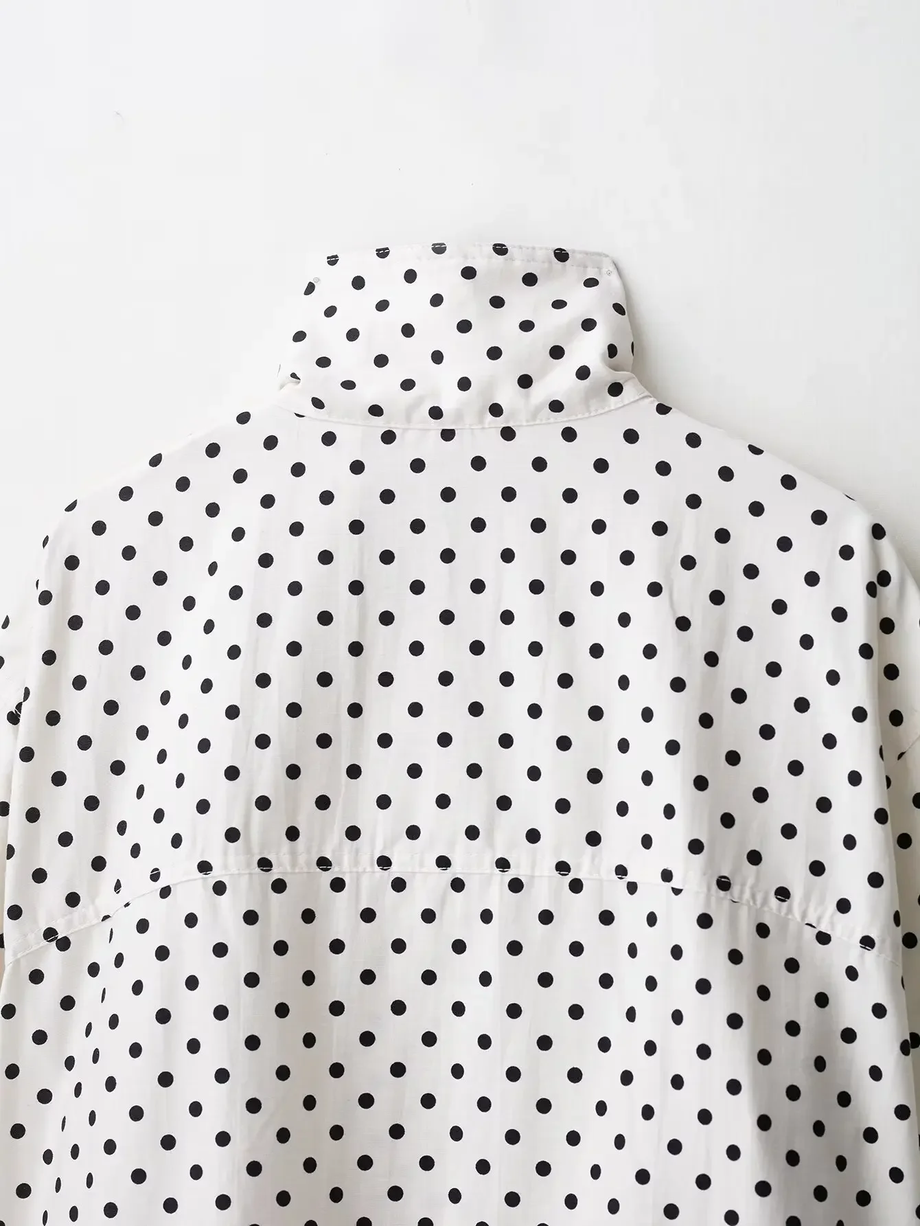 Damen-Set mit Polka Dots, 2-teilig, lässig, Stehkragen, langärmliges Crop-Top und Shorts mit hoher Taille, Outfit, Frühlingsmode, Streetwear – Detail 11