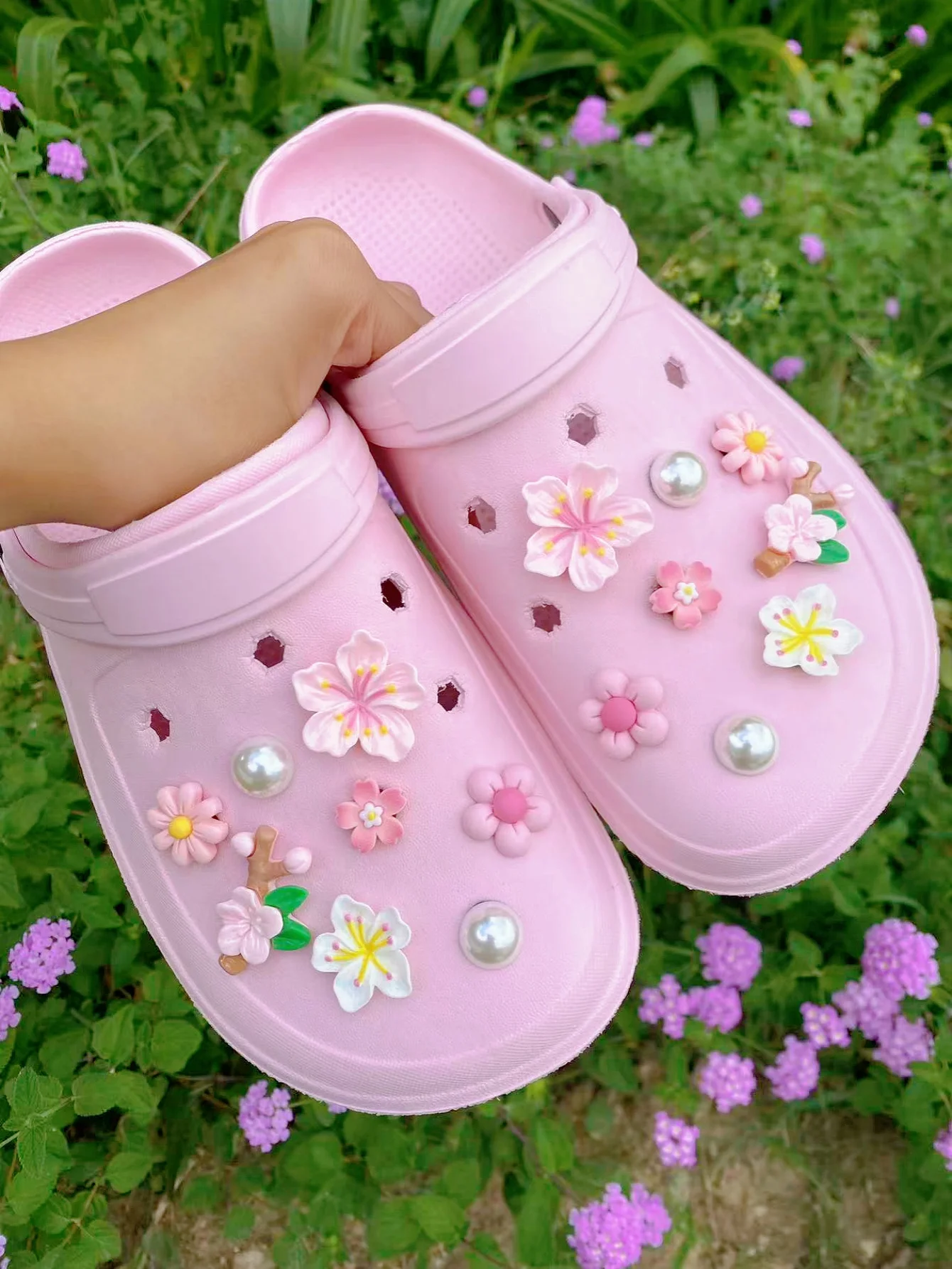 16 pink casual flower, branch, beige bead, five-petal and other DIY shoe buckle decorations, multi-functional shoe clip accessor