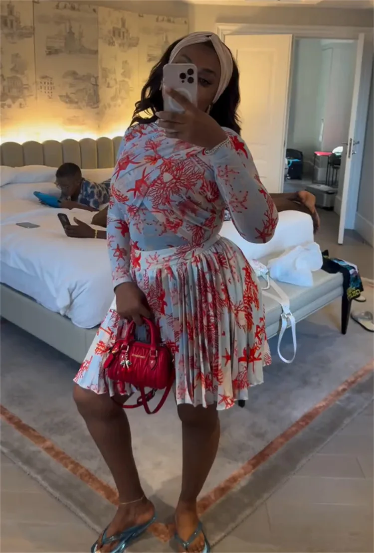 플로럴 프린트 디자이너 여성 가을 투피스 세트 O넥 긴팔 크로스 티셔츠 탑 + 미니 플리츠 스커트 패션 캐주얼 슈트