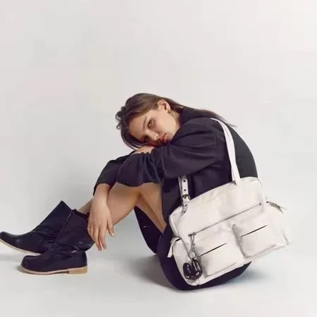 Корейская новинка 2025 года, мотоциклетные сумки, женская сумка через плечо, маленькая дизайнерская пригородная сумка из воловьей кожи, сумка на одно плечо