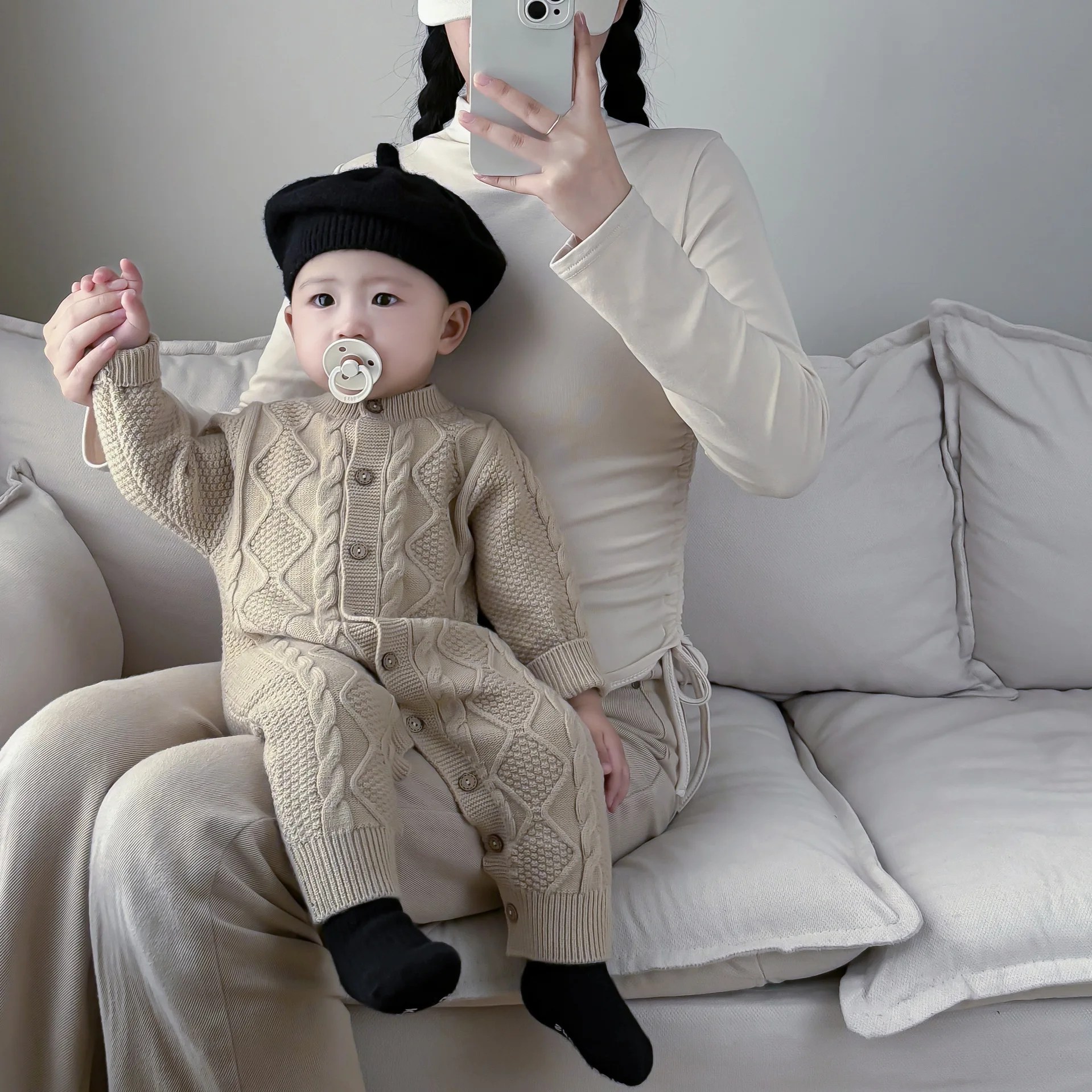 Spring Newborn Infant Baby Boys And Girls Baby Knitted Romper Long-sleeved Kids Solid One Piece Fashion Baby Clothing