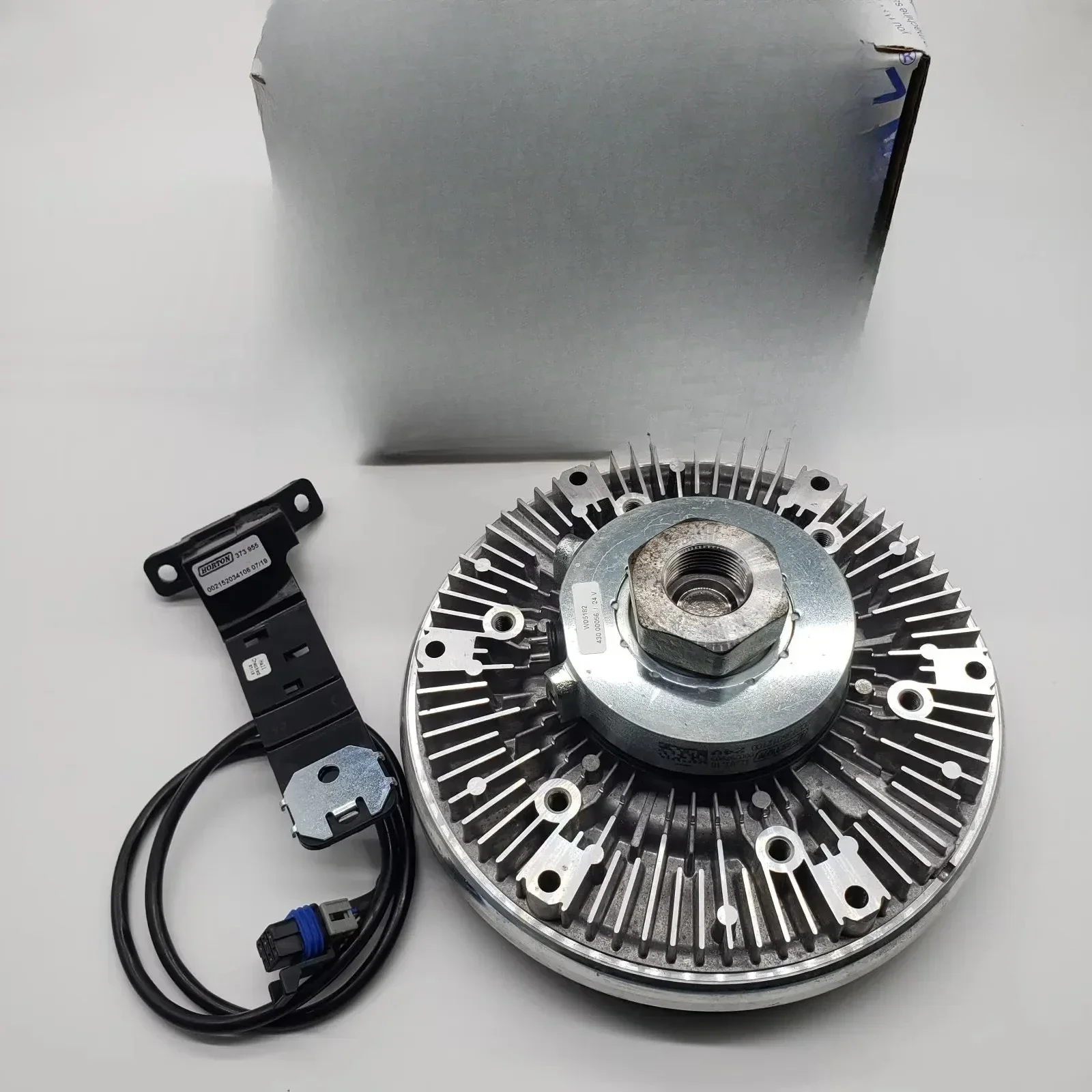 

Excavator Part RE190793 RE22030 Fan Drive Clutch AT337719 AT356305