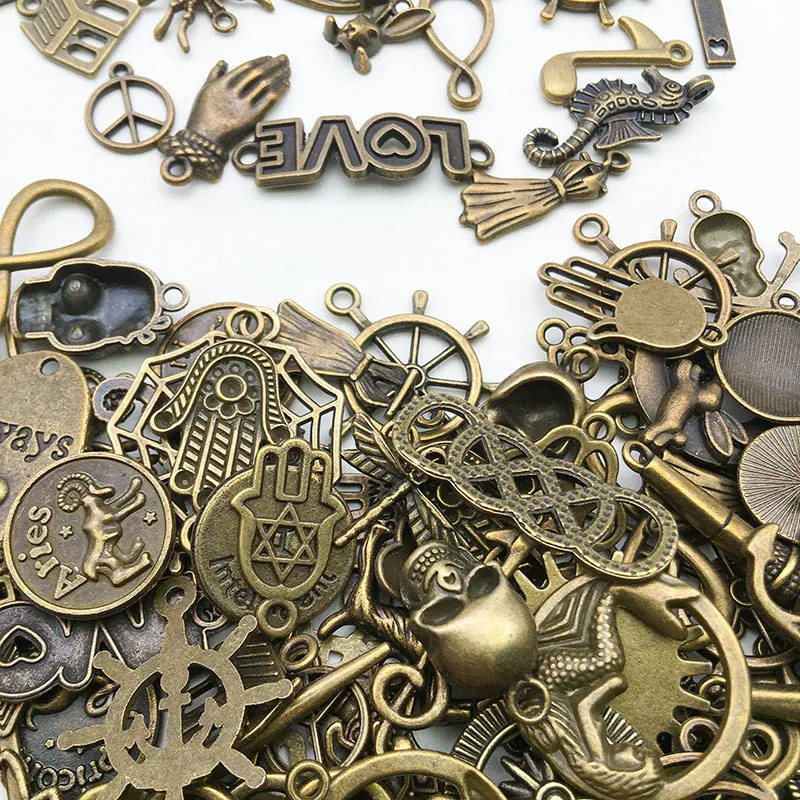 Vintage Color Mixed 20/30/50pcs Multi Styles Random Antique Bronze Charms Pendant Beads Handmade For DIY Jewelry Making Findings