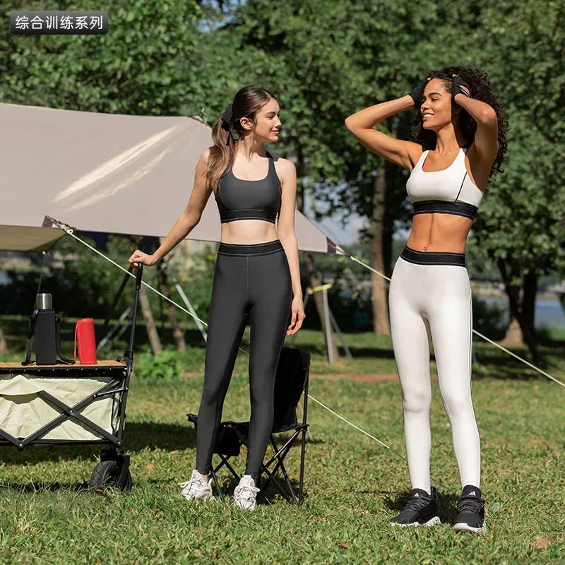 新しいカラーブロッキング弾性ウエストバンドスポーツレギンス、高弾性で痩身とフィットネスヨガパンツ、女性用