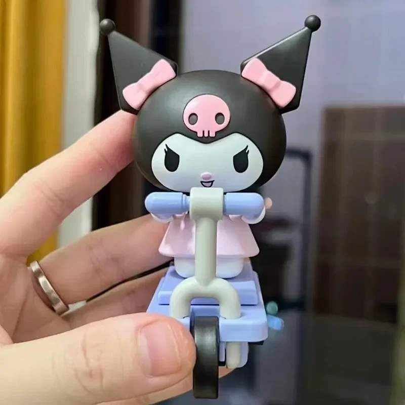 Sanrio Scooter Serie Scatola Cieca Figura Kuromi Cinnamoroll Pompon Purin Kerokero Keroppi Action Figurine Modello Statua Giocattoli Regalo