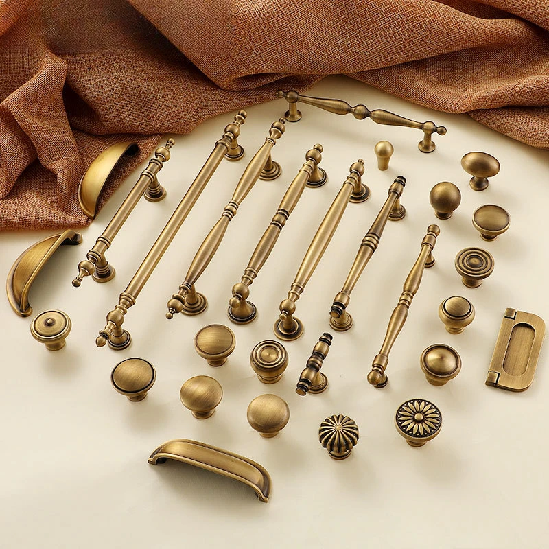 ทองเหลืองโบราณตู้จับ Vintage ถ้วยดึง Retro LuxuryT บาร์จับอีกต่อไปลิ้นชักห้องครัวเฟอร์นิเจอร์ฮาร์ดแวร์