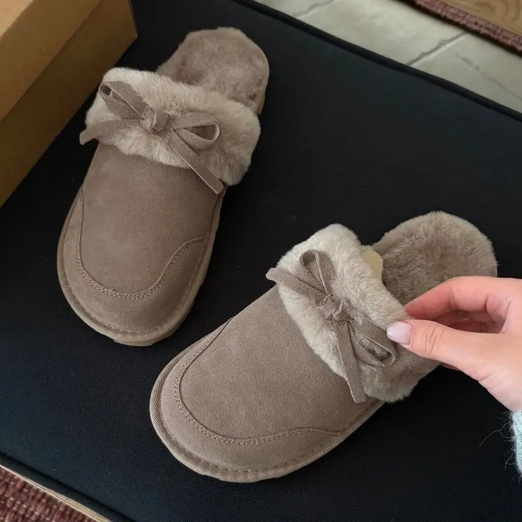2026 women's new luxury item foot kick toe wrapped hairy half slippers autumn /winter with added fleece retro warm for wearing