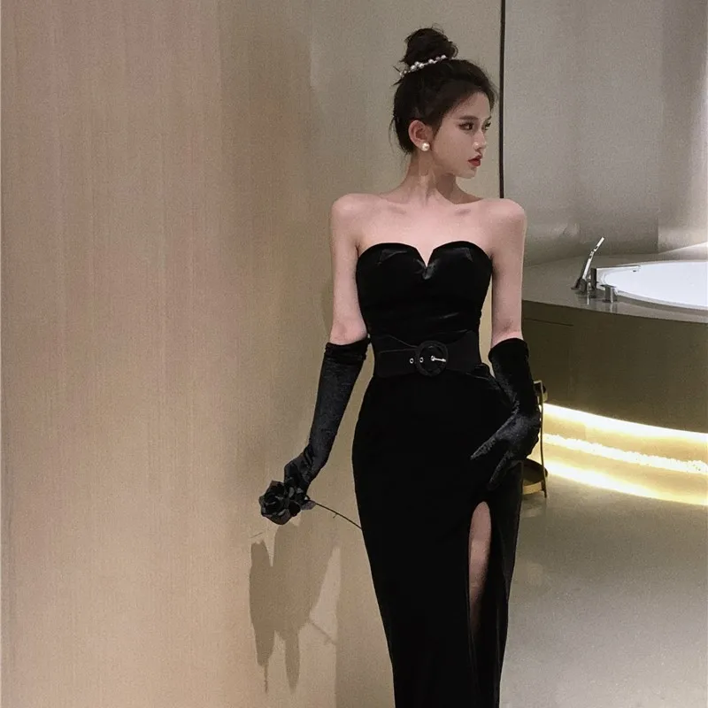 

Hepburn style black light luxury small party temperament with chest velvet dress