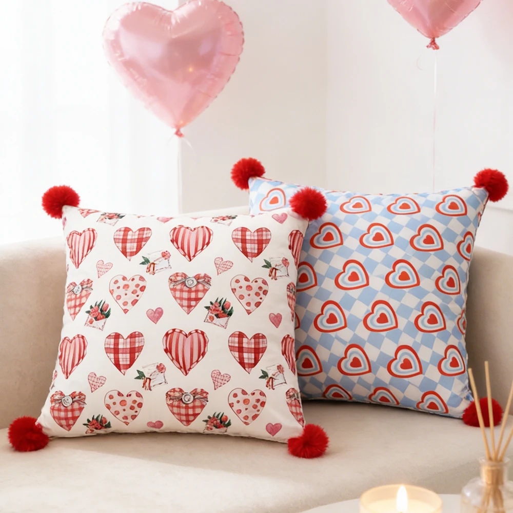 BUYNOW 1 Stück Samt-Kissenbezug mit Herzdruck und Vier-Ecken-Pompons, Dekokissen für Zuhause und Sofa, Weiche Plüsch-Dekokissenhülle