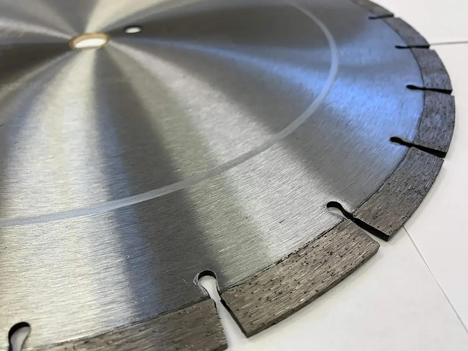 20 inch Dry or Wet Cutting General Purpose Power Saw Segmented Diamond Blades for Concrete Stone Brick Masonry (20