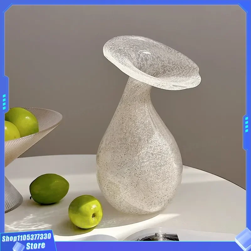 French Romantic Style White Flower Transparent Glass Vase Tulip Arrangement Niche Retro Water Grower for Home Decor