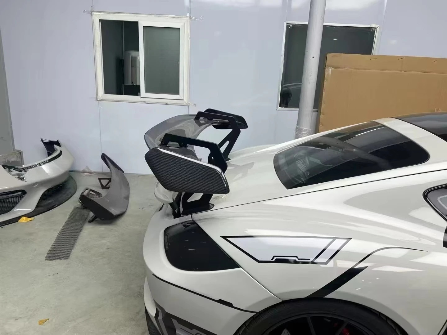 Carbon Fiber Hot Selling Car Bodykit for S 987.1 Rear Wing Exterior Modification Spoiler High Quality Body Kit 3