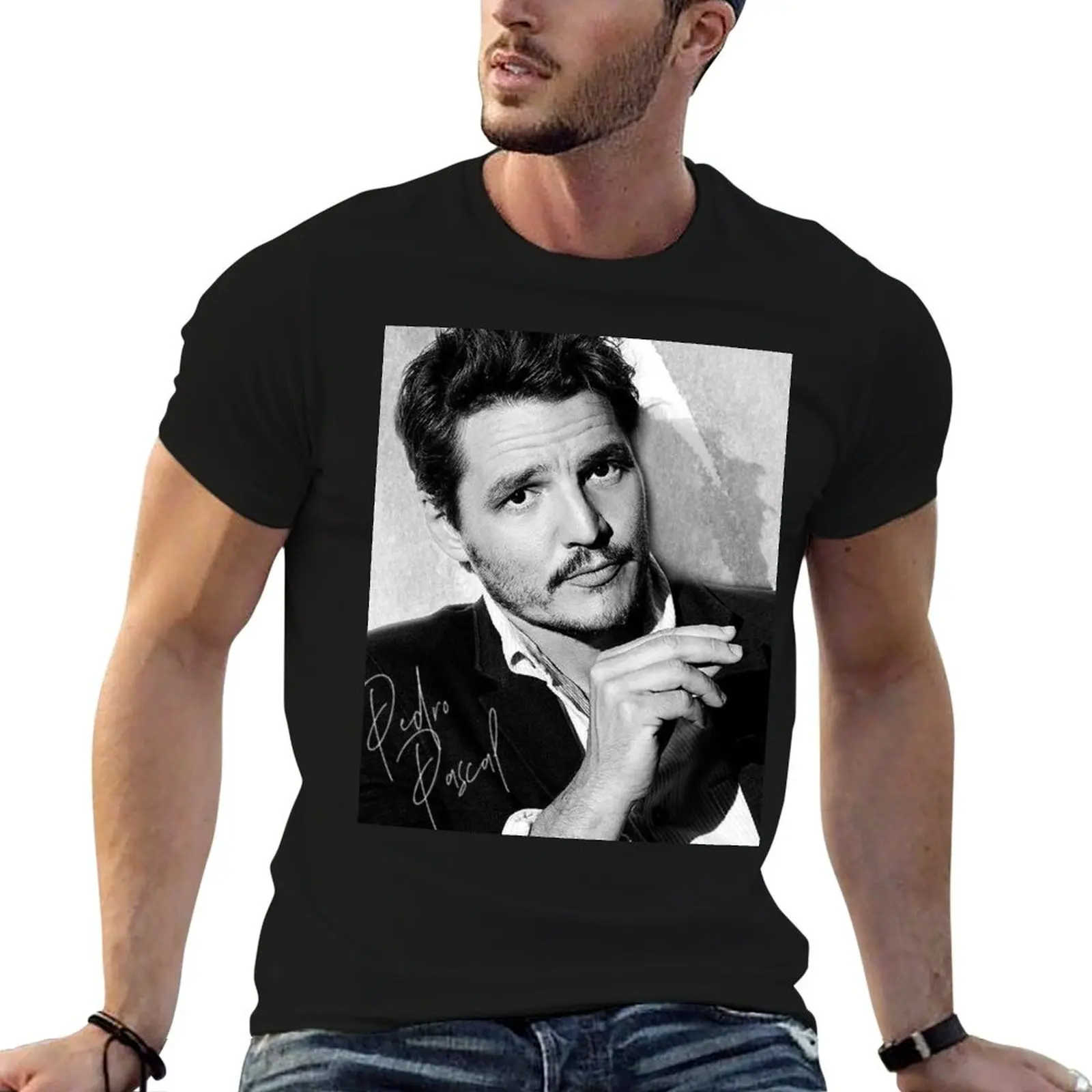 Pedro Pascal - BW III T-Shirt Casual Streetwear Short Sleeve Tee