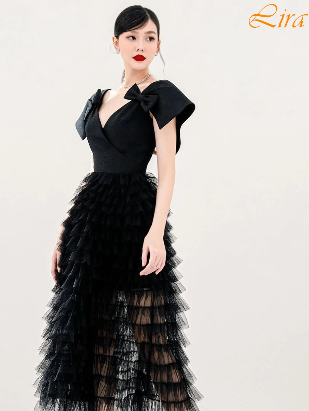 

Customized A-Line V-Neck Elegant Formal Evening Dress Fashion Temperament Bespoke Occasion Gowns High Quality Party Dress