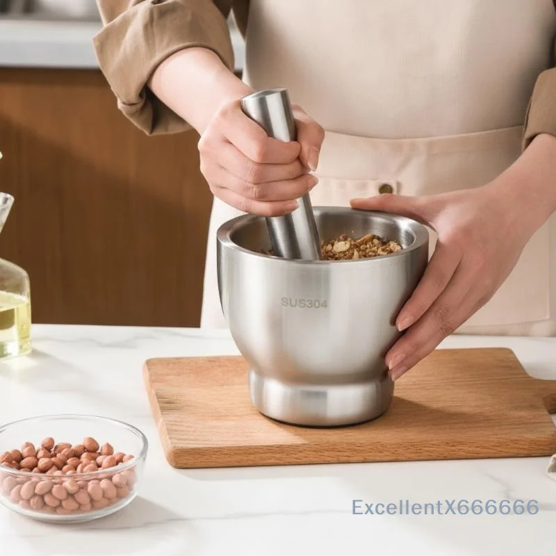 Stainless Steel Mortar and Pestle Grinder with Lid Ergonomic Grip Food Grade Herb Crusher Ideal for Kitchen Seasoning Pill Grin