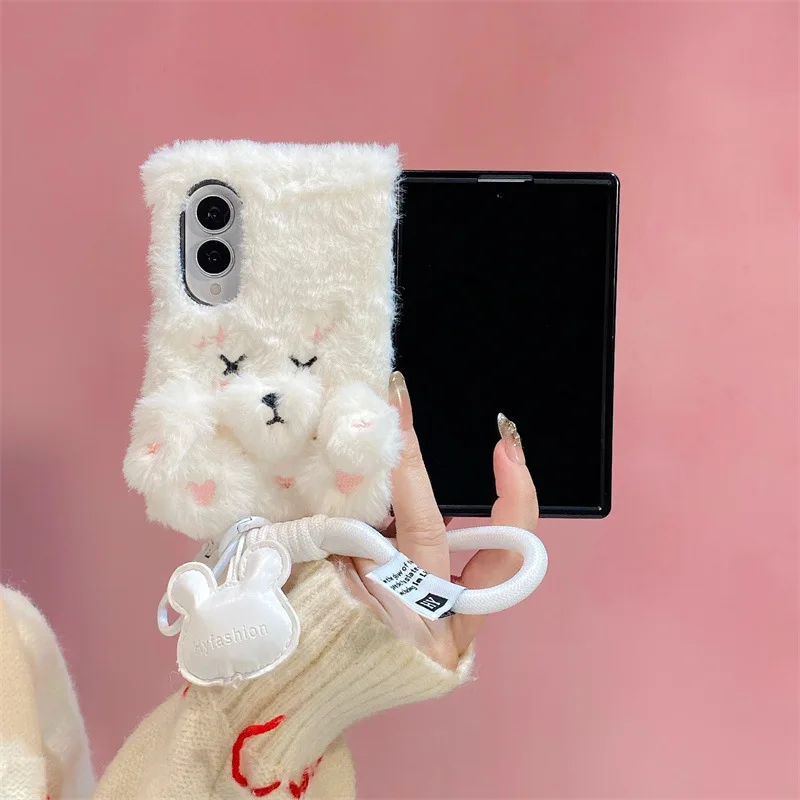 Luxury Cartoon Bear Love Heart Furry Plush Phone Case for Samsung Galaxy Z Fold 8 Ultra 7 6 5 4 3 With Bracelet Shockproof Cover