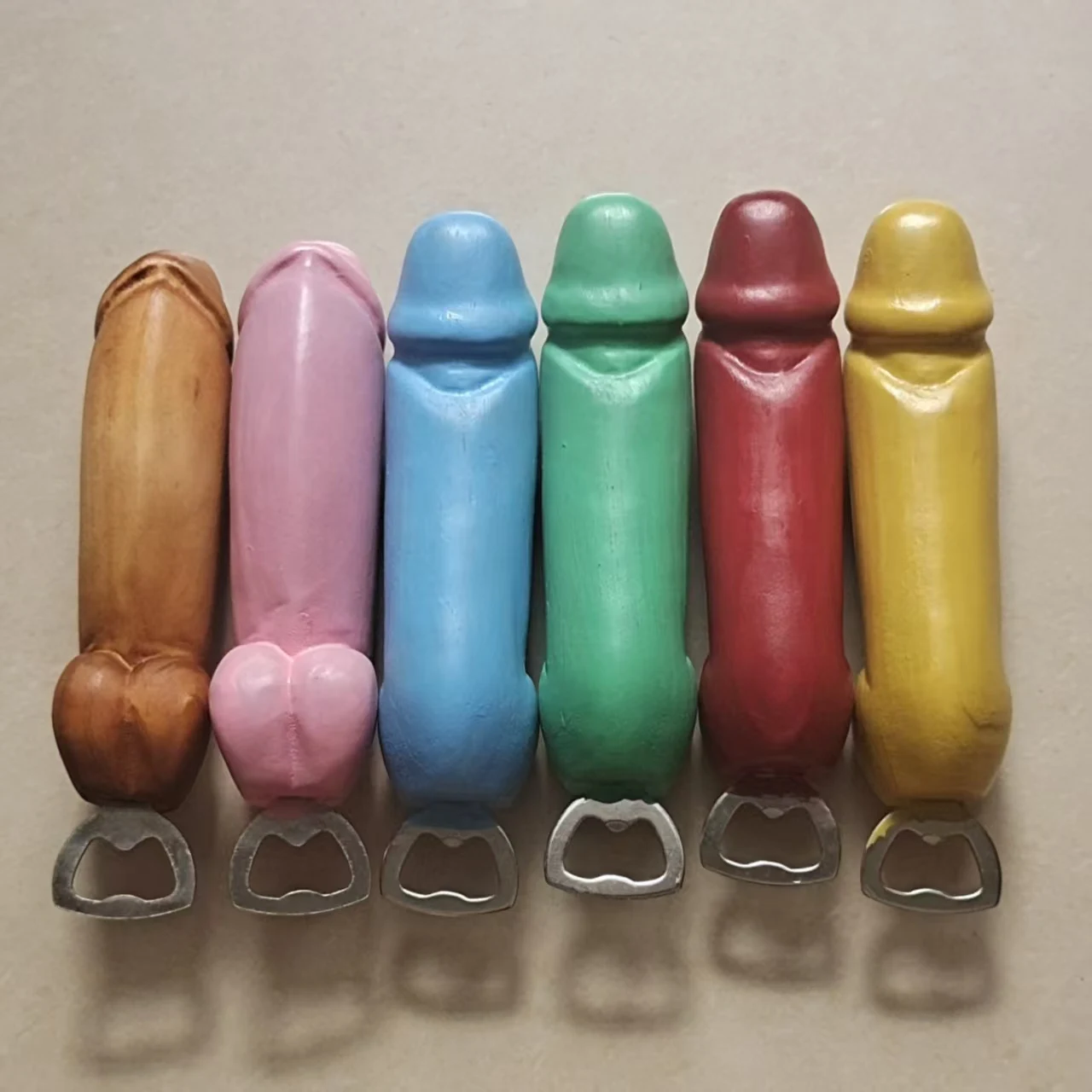 Personalized bottle opener, beer bottle opener, interesting design, three-dimensional lid opener