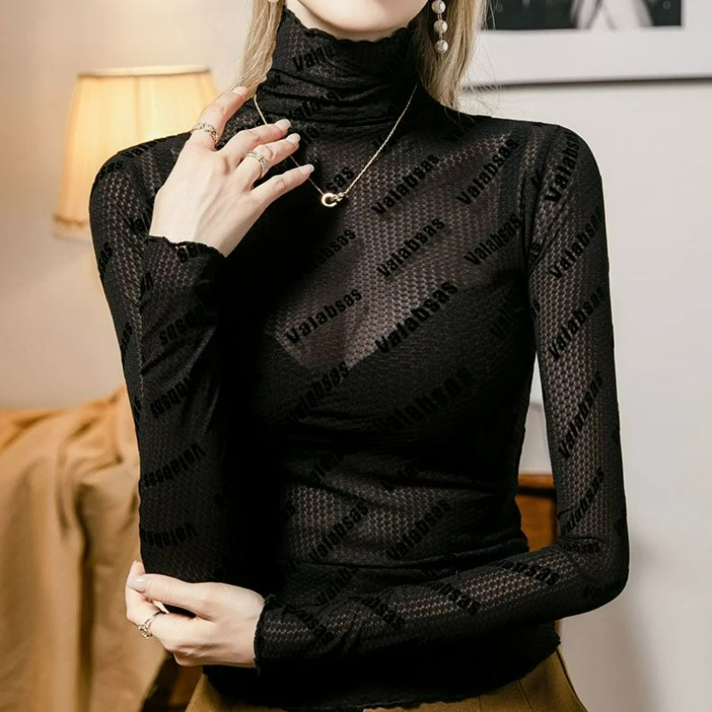 American Style Slim Fit Sexy Chic Beautiful T-shirt 2026 Spring Autumn New Fashion Letter High Neck Lace Base Shirt for Women