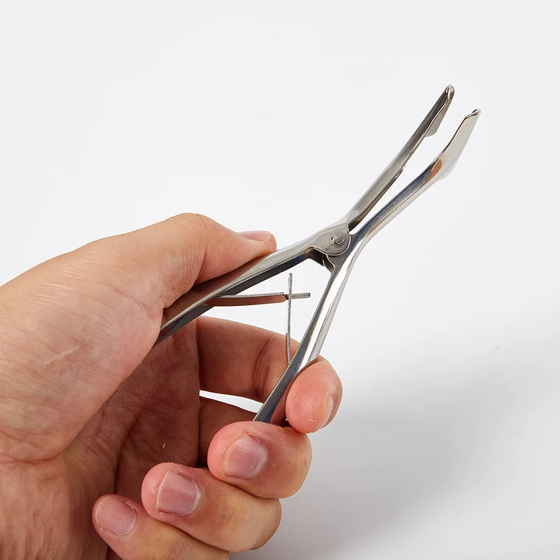 1pc Adult/kids Two Styles Nose Mirror Ear Canal Dilator Stainless Steel Speculum Nostril Nose Pliers Nasal Dilator