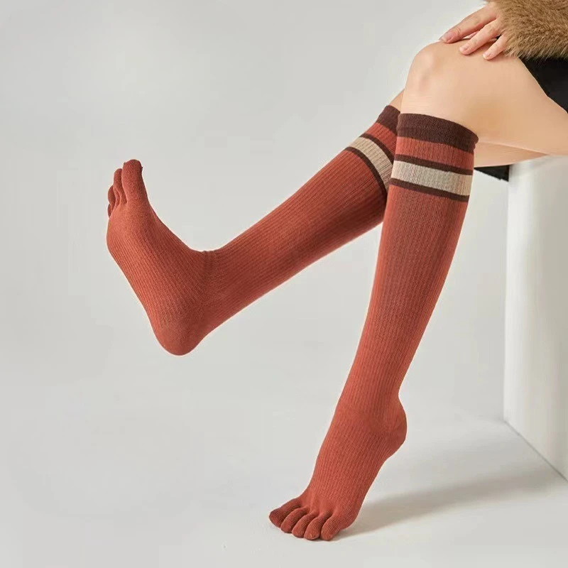 

Women Yoga Socks Striped Cotton Fitness Breathable Pilates Socks Five Toes Cotton Long Socks Gym Dance Ballet Grip Stockings