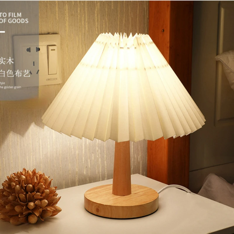 Vintage Korea Atmosphere Desk Lamp Nordic Solid Wood Bedroom Bedside Decor Table Lamp Remote Control Dimmable LED Night Light