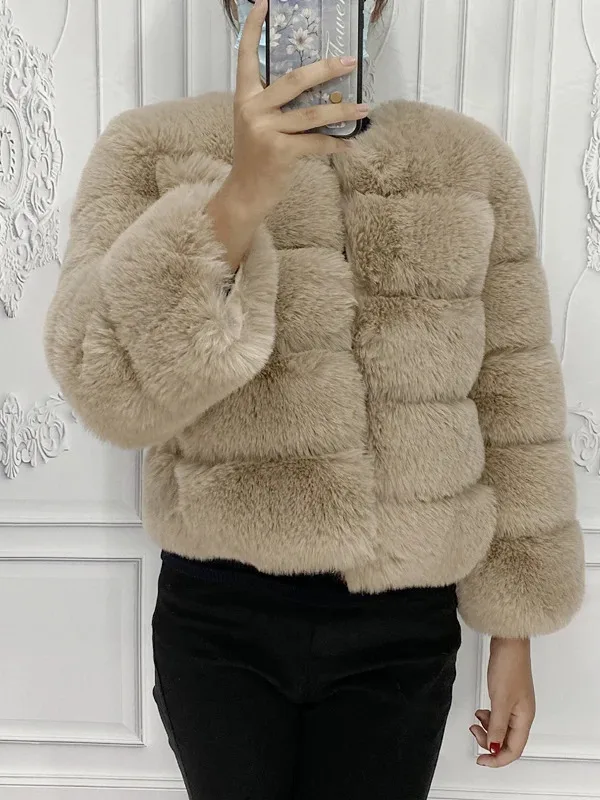 2025 Women Faux Fur Coat Autumn Winter High Quality Fluffy Short Coat Faux TOP Fur Jacket Ladies Furry Fashion Tops Korean M9QW