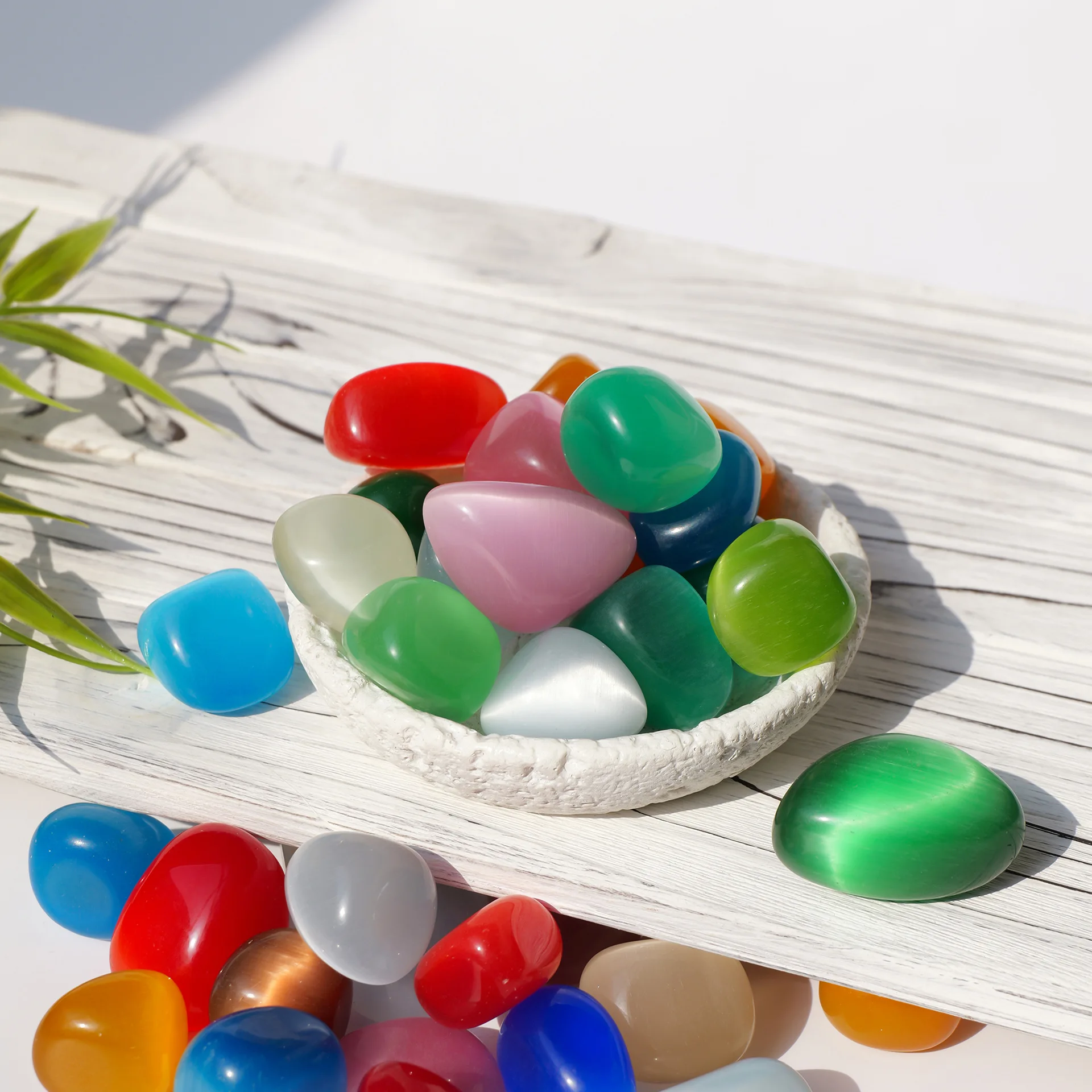 Multicolor Cat Eye Stone Reiki Healing Crystal Pebbles Polished Tumbled Stones for Vase Fillers Tank Decorations