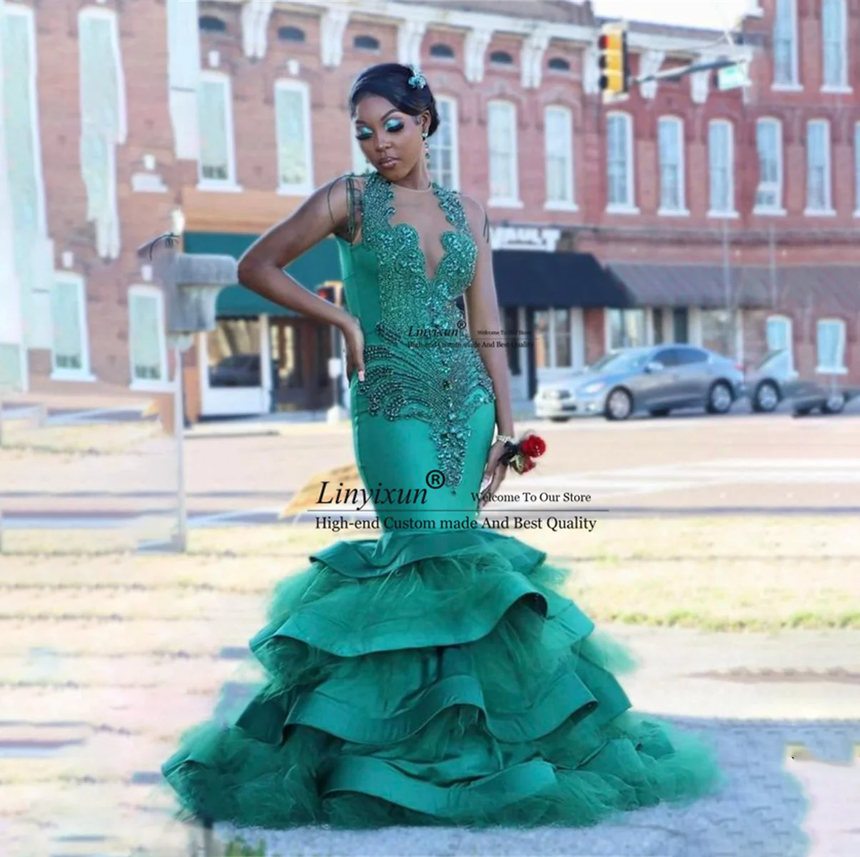 Design version Sparkly Diamonds Green Prom Dresses For Black Girls Beads Crystals Rhinestones Ruffle Evening Party Gown Vestidos