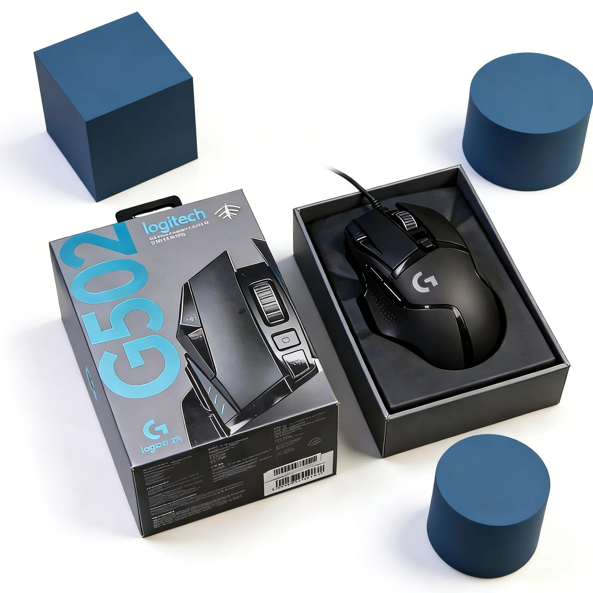 

Logitech G502 HERO/G402, with its RGB lighting and 11 programmable keys, instantly immerses you in the gaming atmosphere.