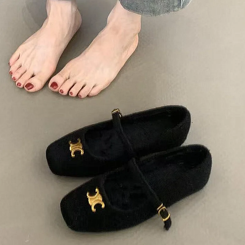 Women's Flat Slip-On Shoes Autumn Winter Warm Fleece Lined Mary Jane Black Cotton Shoes Fashionable Commute Casual Wear