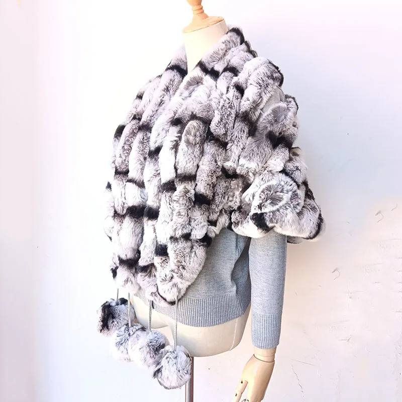 2023 Hot sale Winter Warm Women Real Rex Rabbit Fur Shawl Fashion Thick Female Genuine Fur Wrap With Fur Pom pom