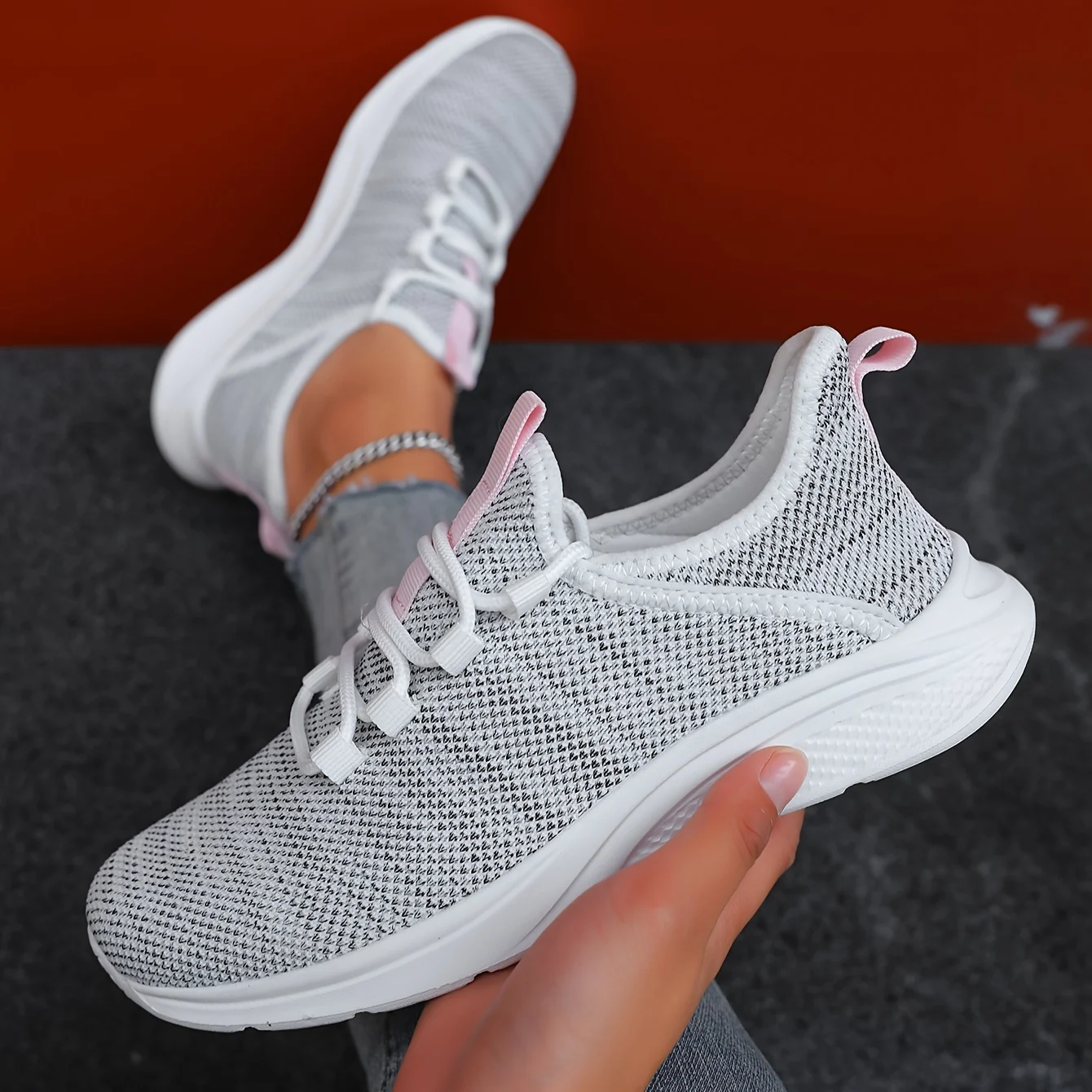 Women Breathable Mesh Summer  Running Shoes Lightweight Casual Sneakers Non Slip Outdoor Trainers Sport Soft Fashion Footwear