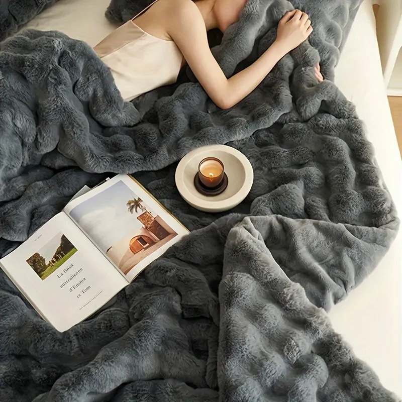 Double-sided Rabbit Fleece Blanket Solid Color Faux Fur Plush Blanket Soft Warm Throw Blanket Nap Blanket For Couch Sofa Office