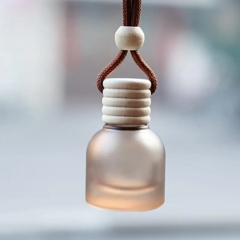 1Pcs 11ml Air Freshener Empty Bottle Car Hanging Glass Bottle Aromatherapy Pendant Diffuser Car Decoration Aromatherapy Ornament