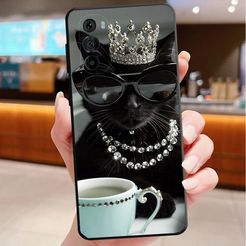 

Phone Case For Motorola Edge 60 50 40 30 Ultra Neo Fusion 50 40 Pro Moto G Stylus G Play G Power G Drinking Wine Cat