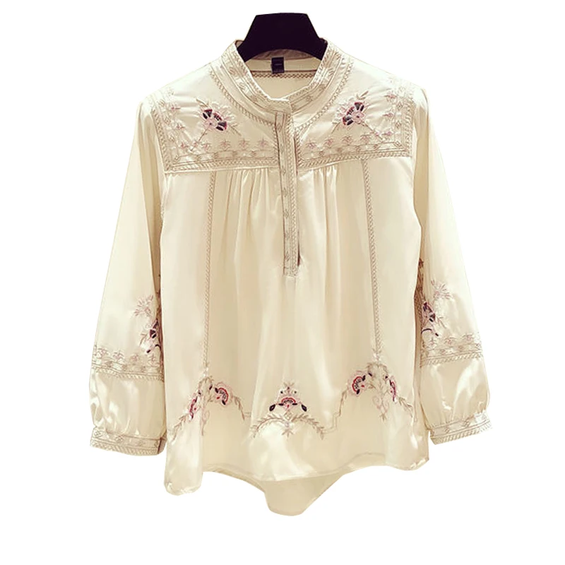 

Spring Summer Chic Button Embroidery Floral Shirt Stand Collar All-Match Femme Blusas Lantern Sleeve Women Loose Blouses 2XL