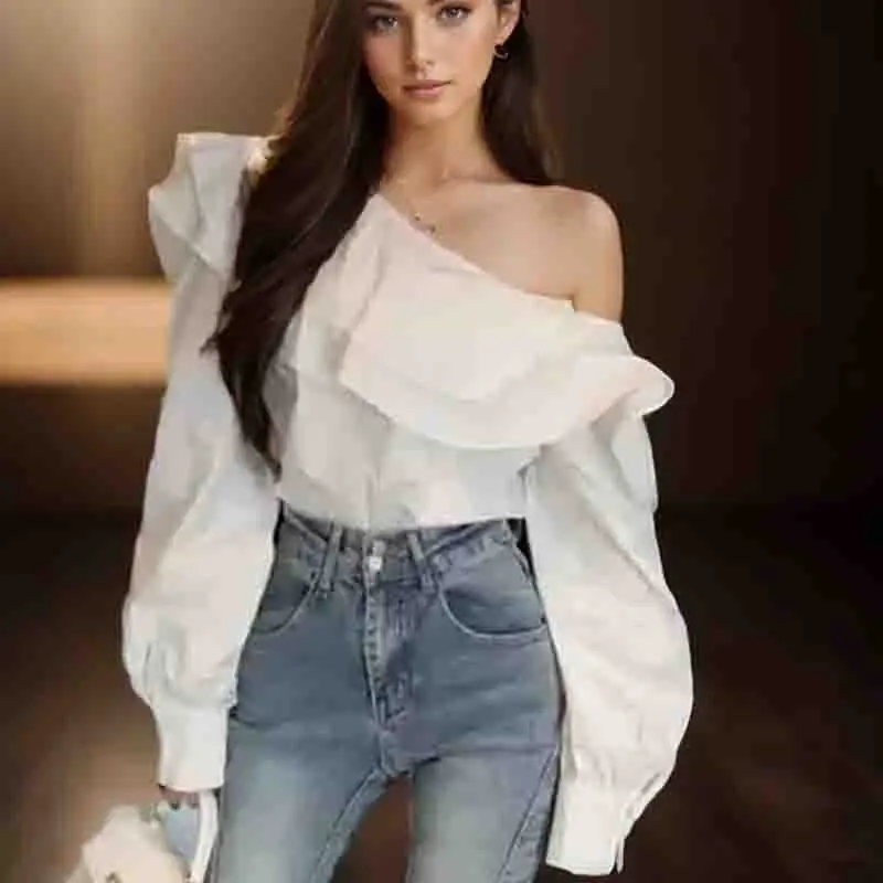 New Fashion Ruffles Off Shoulder Women Blouse Sexy White Long Sleeve Women\'s Shirts Office Lady Clothes Loose Women Tops 8395