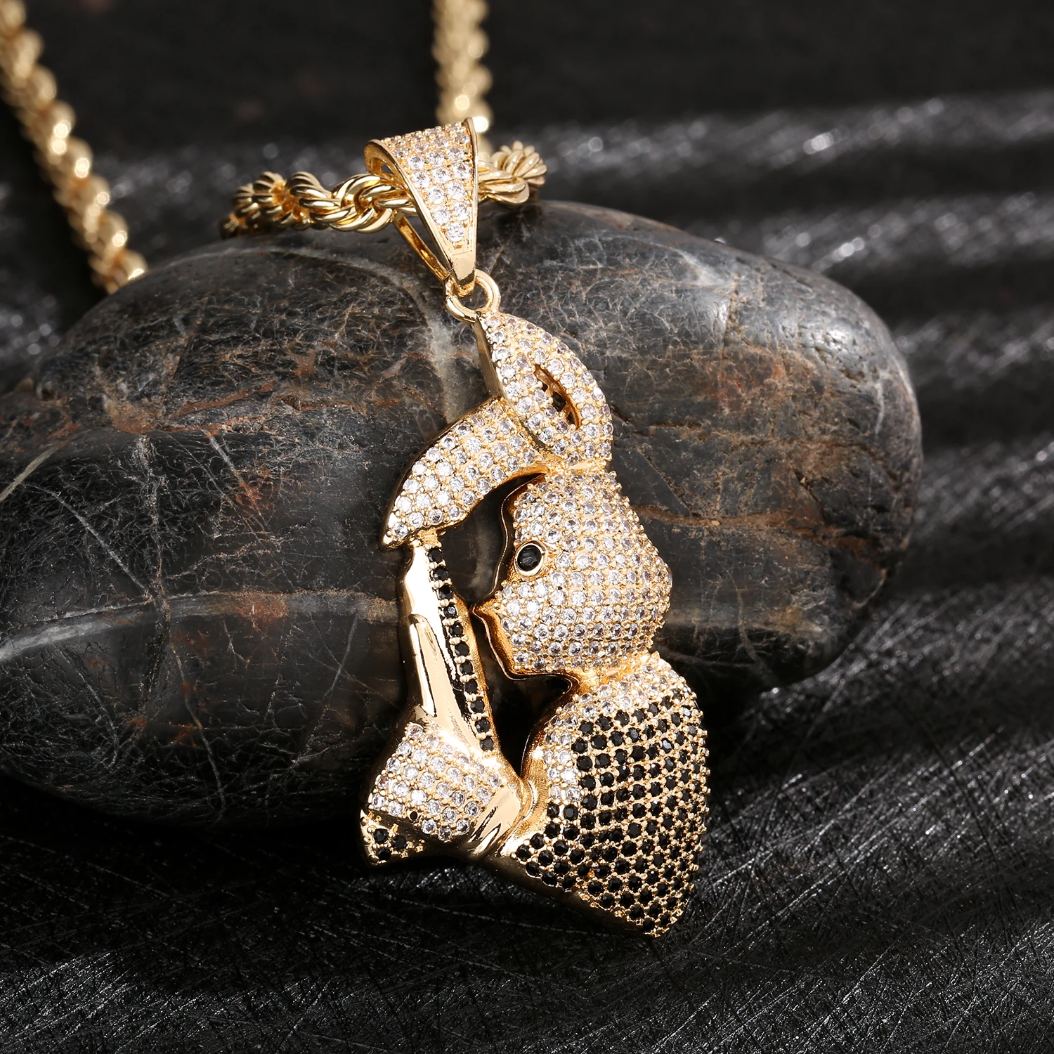 Hip Hop New Trend Gold Plated Charm Men and Women's Same Style Pistol Rabbit Pendant Couple Animal Copper Necklace