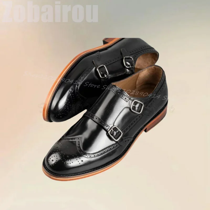 Schwarze, mit Schnitzereien verzierte Schnallen-Doppel-Monk-Slipper, modische Herrenschuhe zum Hineinschlüpfen, luxuriöse, handgefertigte Herrenschuhe für Partys und das Büro.