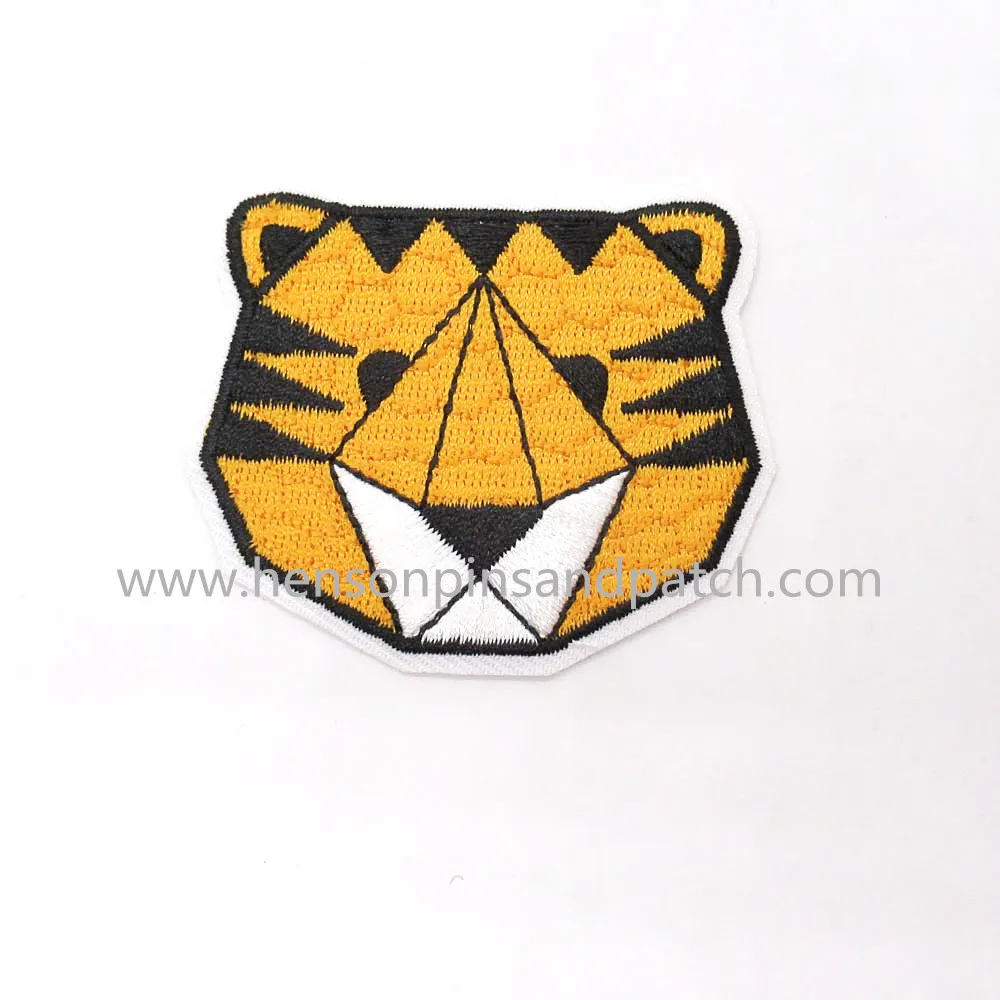 Custom small minimum order quantity embroidery tiger kids cloth patch