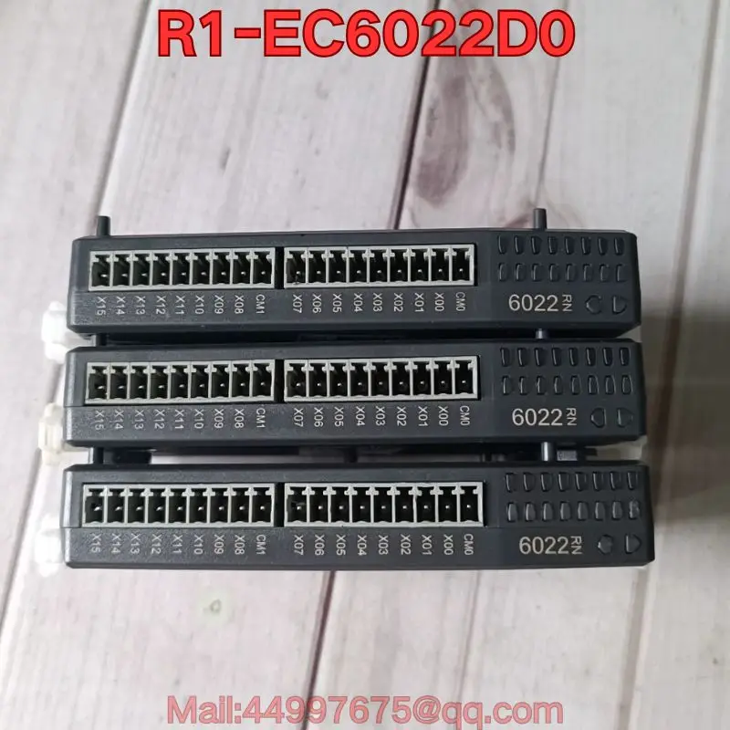 

Бывший в употреблении функциональный тест модуля ПЛК R1-EC6022D0 обычно