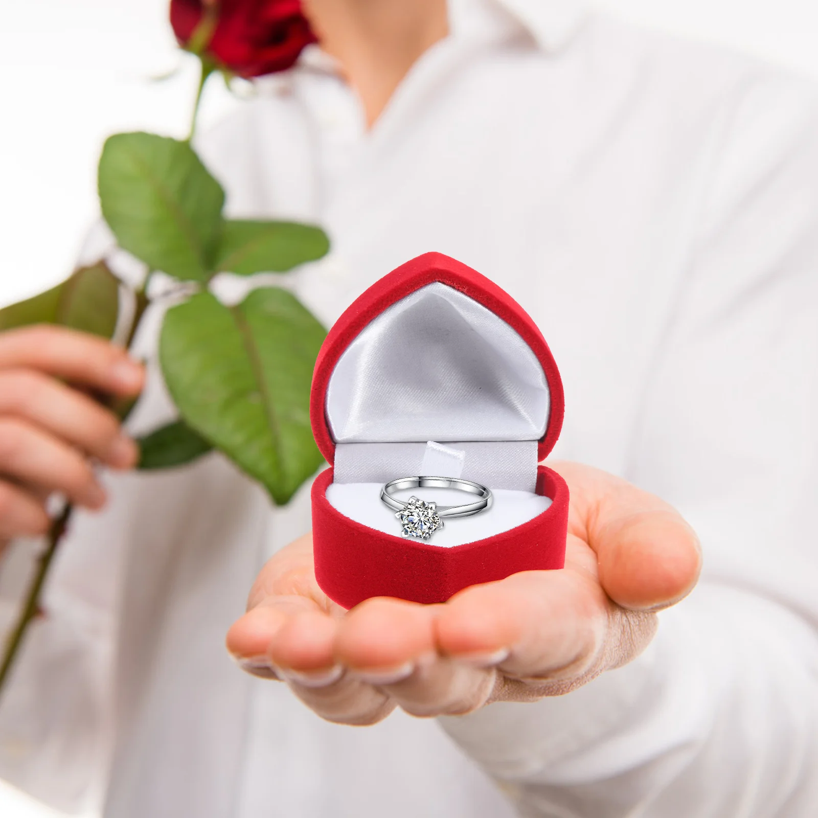 

Heart Shaped Jewelry Ring Box Soft Flocking Surface Wedding Engagement Proposal Ring Gift Box for Valentine Anniversary