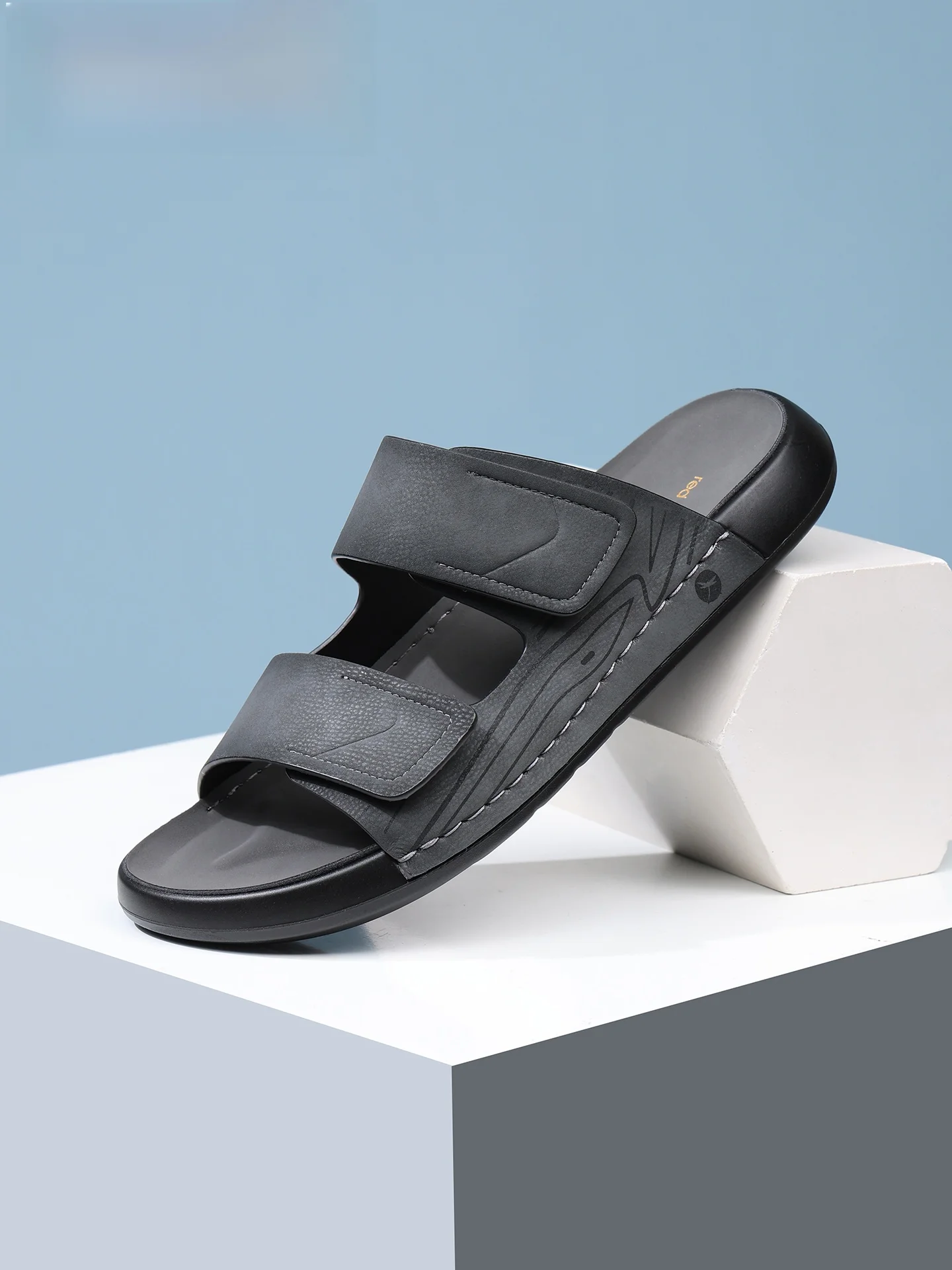 red-dragonfly-magic-stick-slippers-men-summer-outdoor-wearable-drive-beach-cool-slippers-casual-one-strap-anti-slip