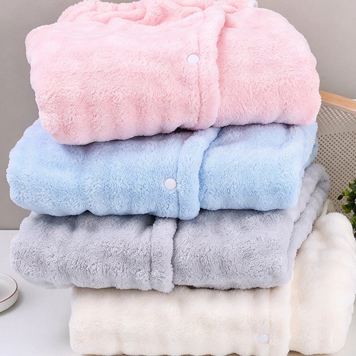 Women's Coral Fleece Bath Wrap Skirt Absorbent Quick-Dry Non-Shedding Home Wrap Bath Dress One Size Fits 40-85kg