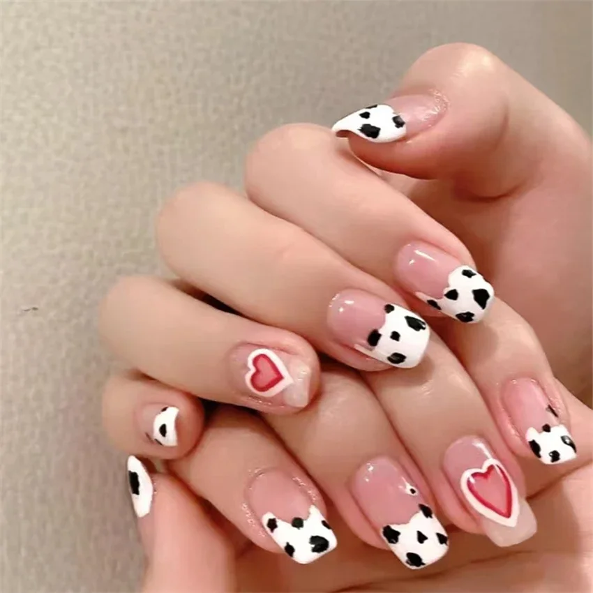 24Pcs/Set Fashion Love Heart Polka Dot Wearing False Nails Removable Short Fresh Press on Nail French Acrylic Fake Nail Tips