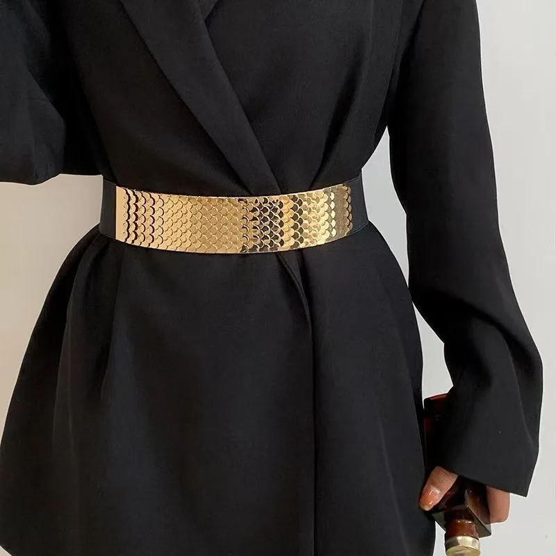 Cintura larga con sigillo in vita alla moda Pratica scala di pesce in metallo Abito decorativo alla moda Vendita calda Cintura elastica per tutto il cappotto