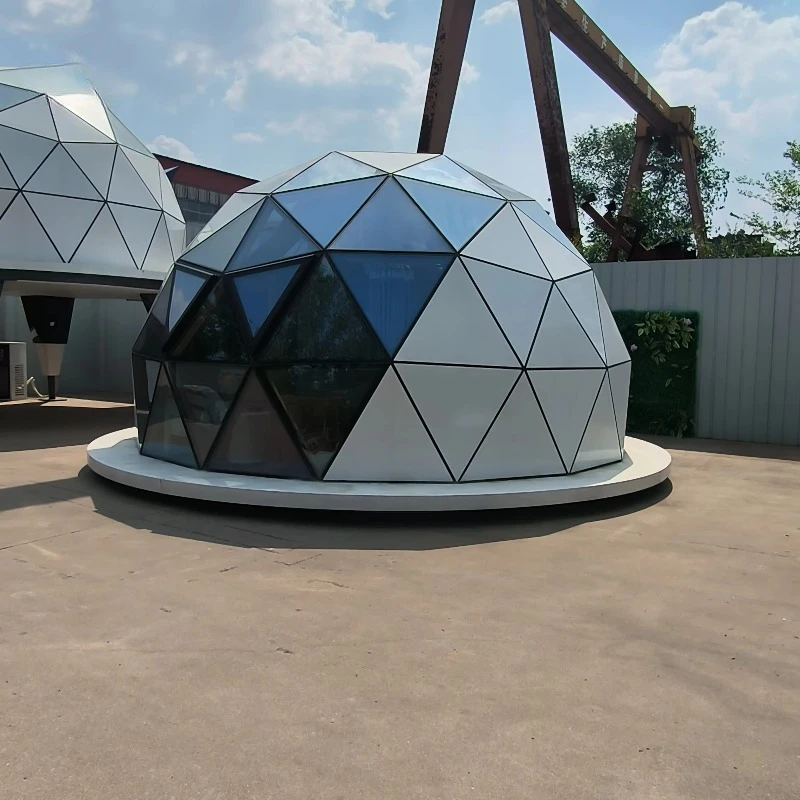 Prefab Outdoor 6m Geodesic L uxury Star C apsule House Dome Tents With Bathroom