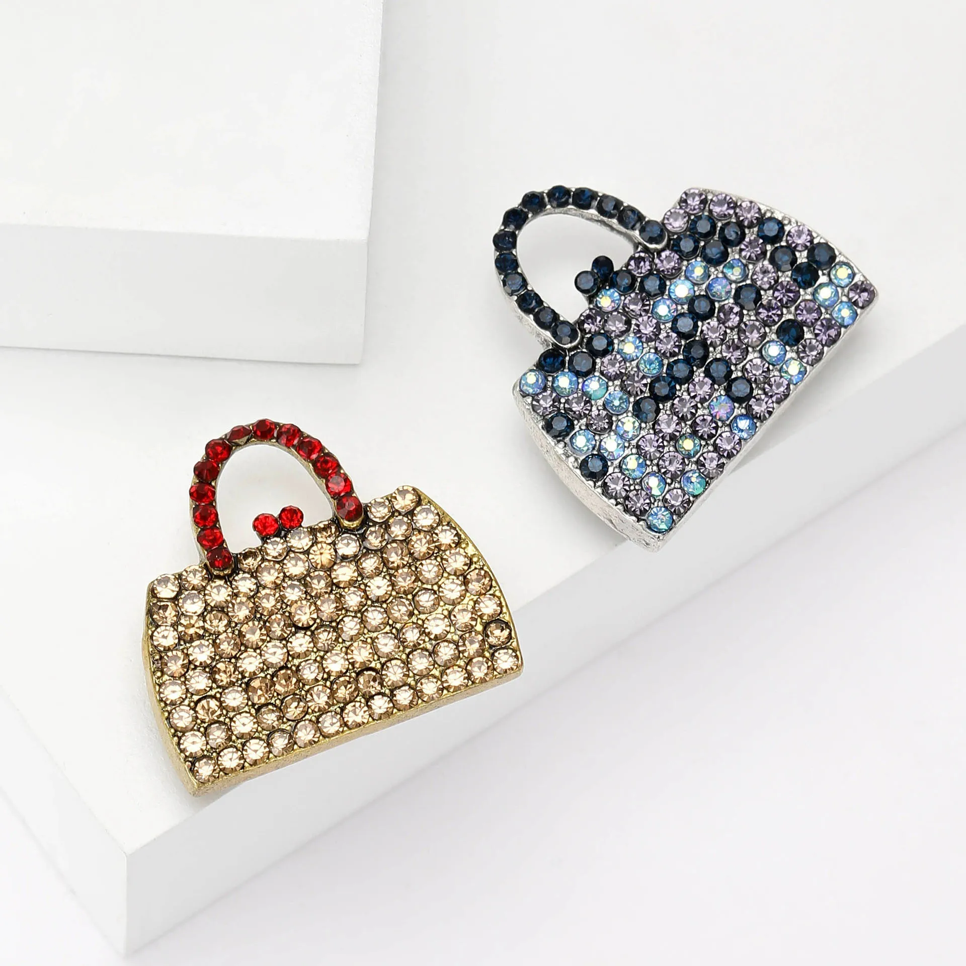 Trendy Rhinestone Bag Brooches for Women Unisex Beautiful Pins Multi-color Available Casual Party Accessories Gifts