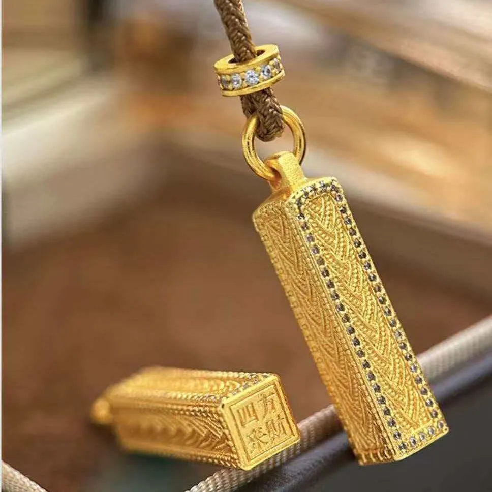 Dignified Wealth From All Directions Diamond Wheat Pendant Women 24K Gold AU999 Good Luck For Gift & Daily