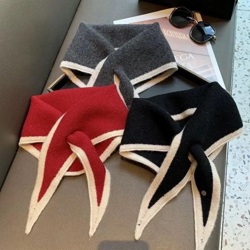 

Модный женский шерстяной вязаный треугольный шарф с перекрестным воротником, теплая защита шеи, женский маленький шаль, осенне-зимний свитер, шарф